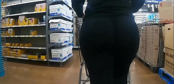  Mom At Walmart See Through Huge Booty Wedgie